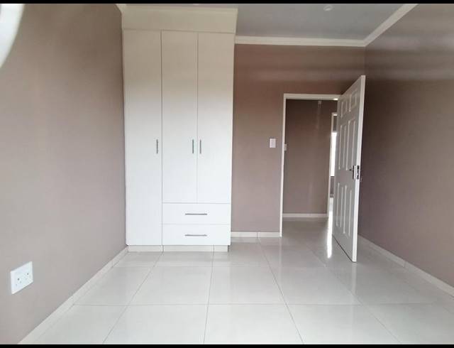 2 BEDROOM HOUSE FOR SALE IN ERMELO